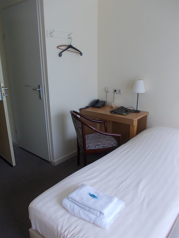 Hotel Wemeldinge Exterior photo